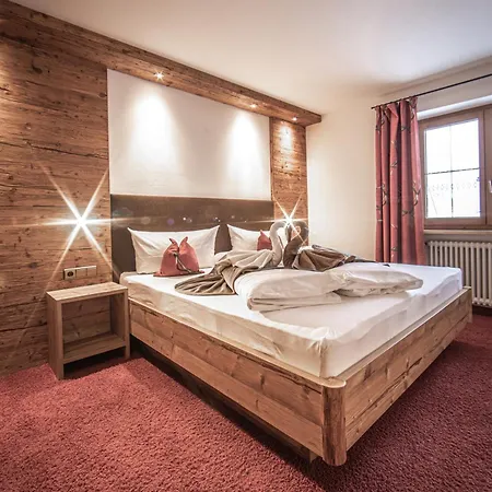 Brunnenhof - Mit Service Apartament Oberstdorf