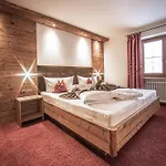 Brunnenhof - Mit Service Apartment Oberstdorf