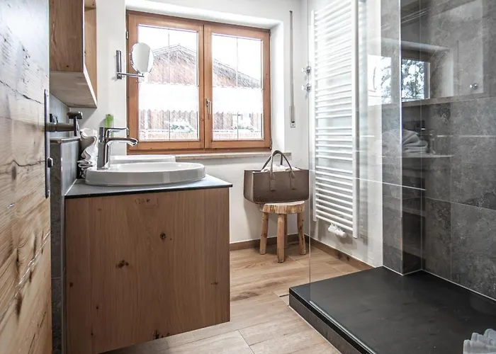 Апартаменты Brunnenhof - Mit Service